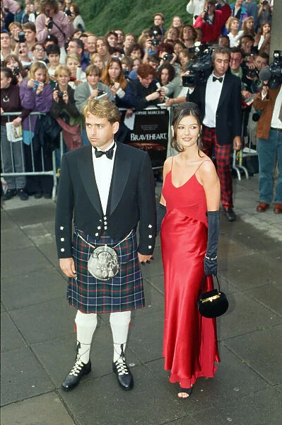 Angus Macfadyen