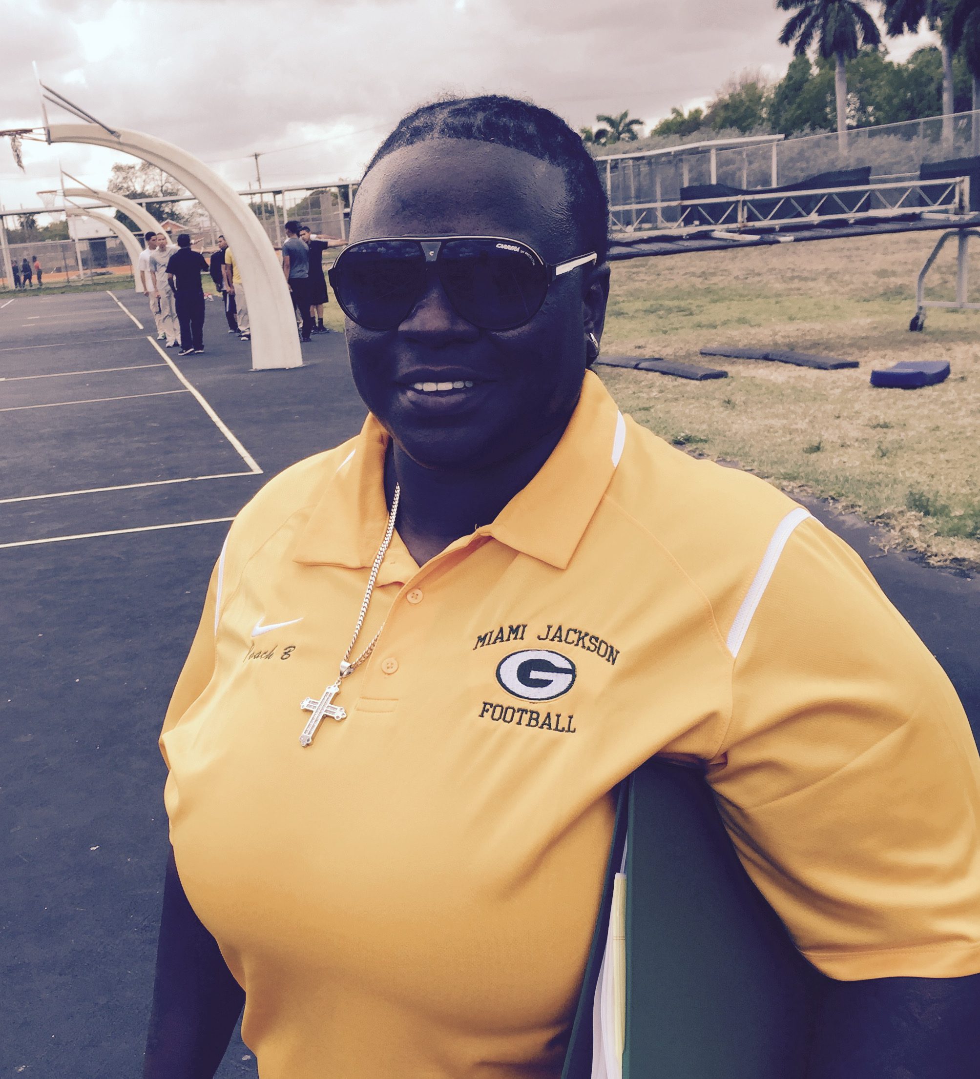 Bernice South Beach Tow