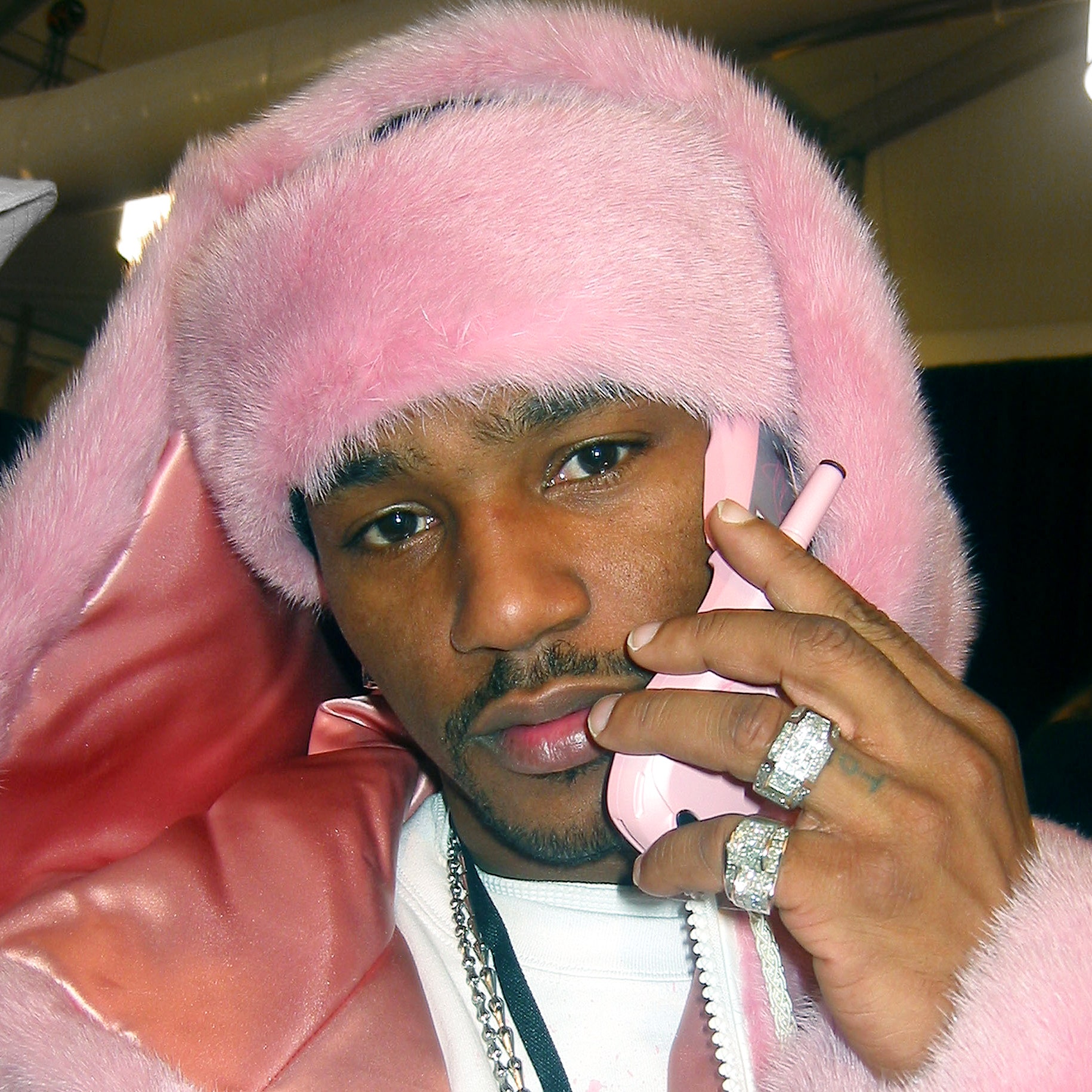  Camron