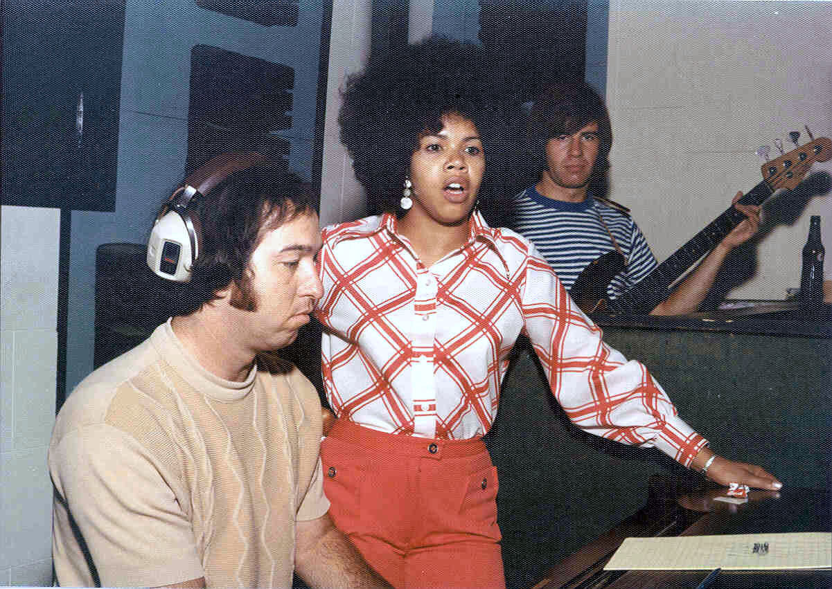 Candi Staton