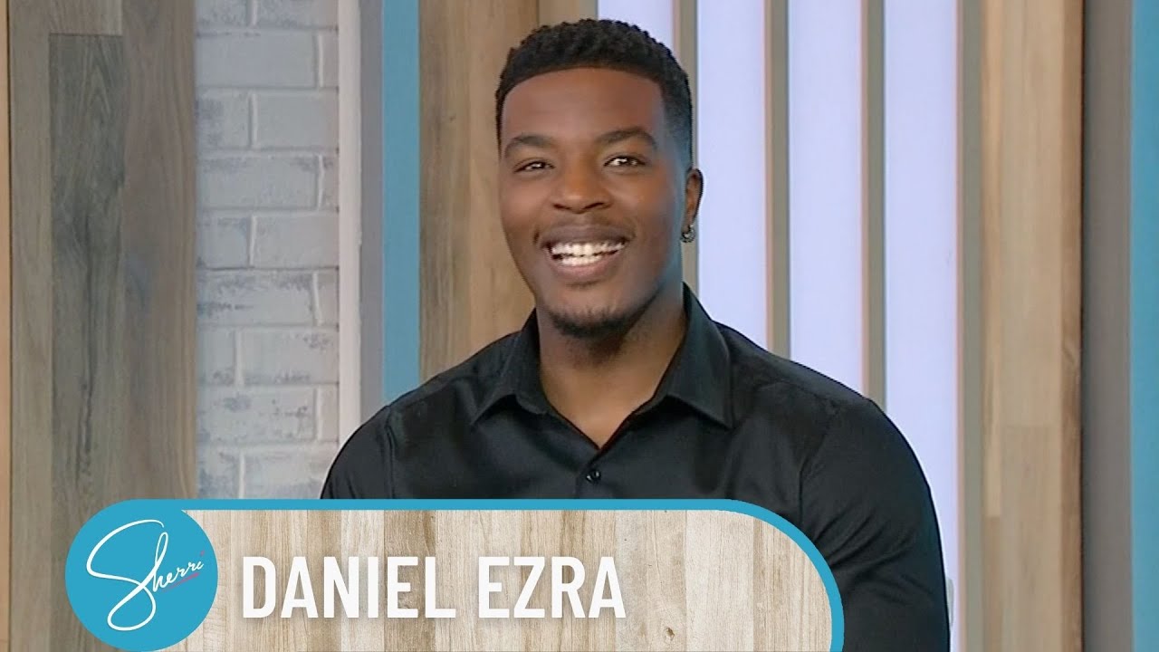 Daniel Ezra