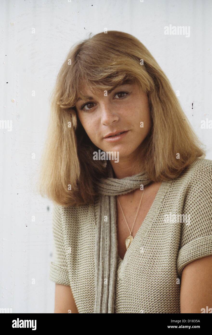 Dinah Manoff