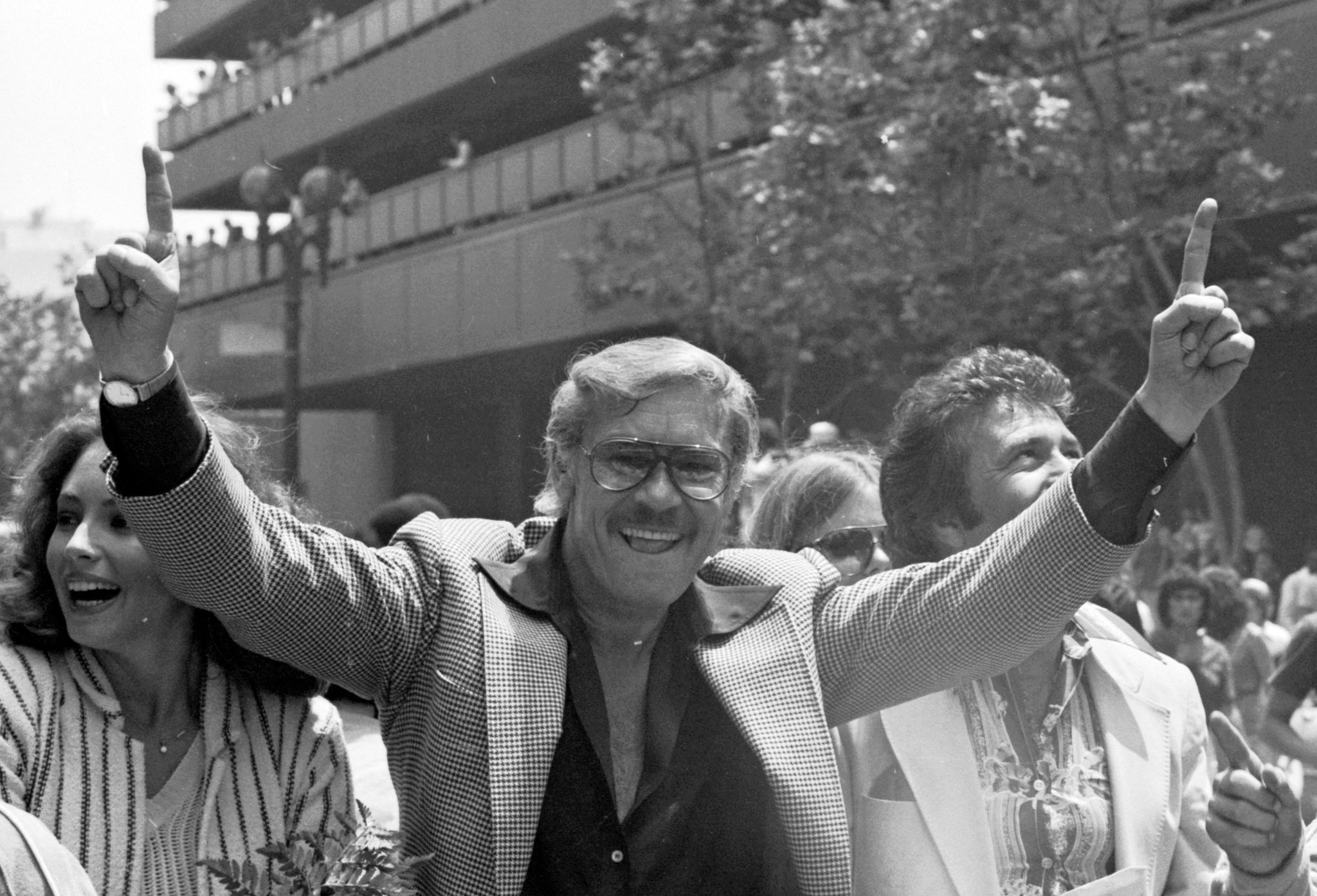 Dr Jerry Buss