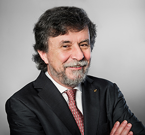 Faruk Eczacibasi