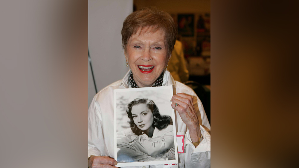 Gloria Henry