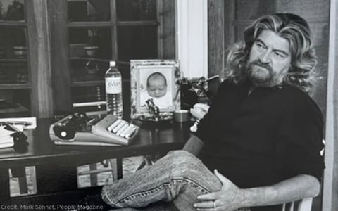 Joe Eszterhas