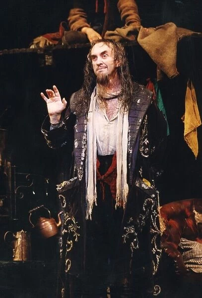 Jonathan Pryce