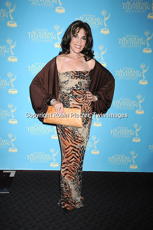 Kate Linder