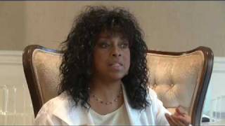 Lola Falana