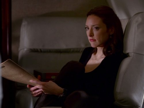 Lola Glaudini