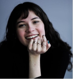 Luz Elena González