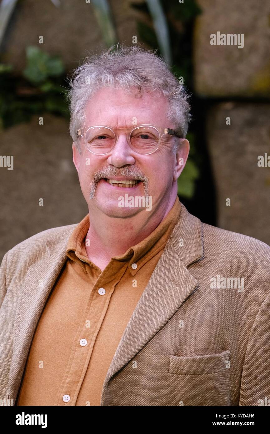 Mark Williams