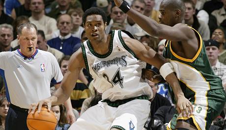 Michael Olowokandi