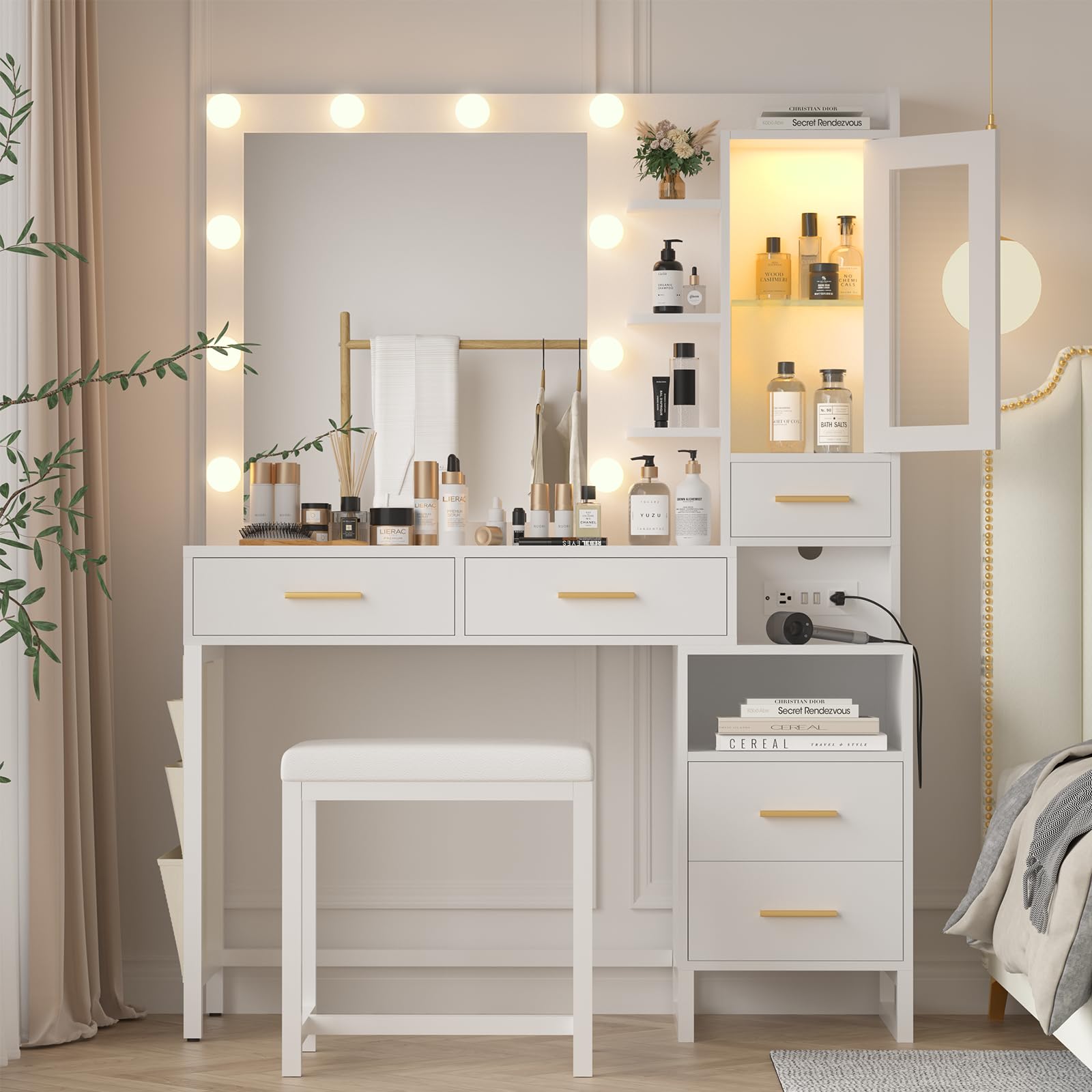  Vanity