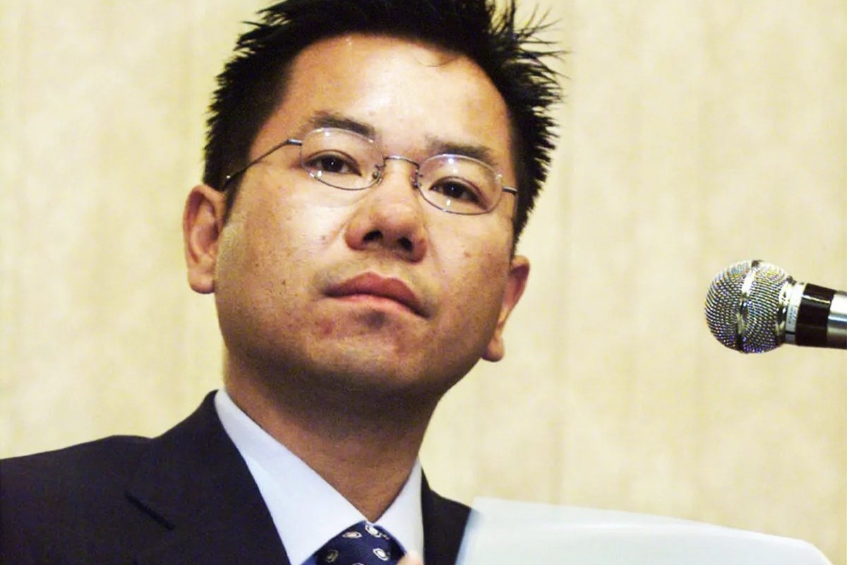 Yasumitsu Shigeta